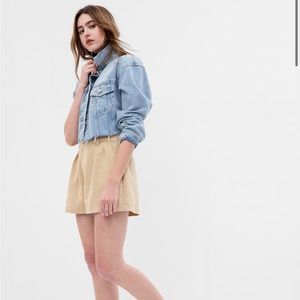 NWT GAP Pleated Shorts w/ LENZING™ TENCEL™ Lyocell